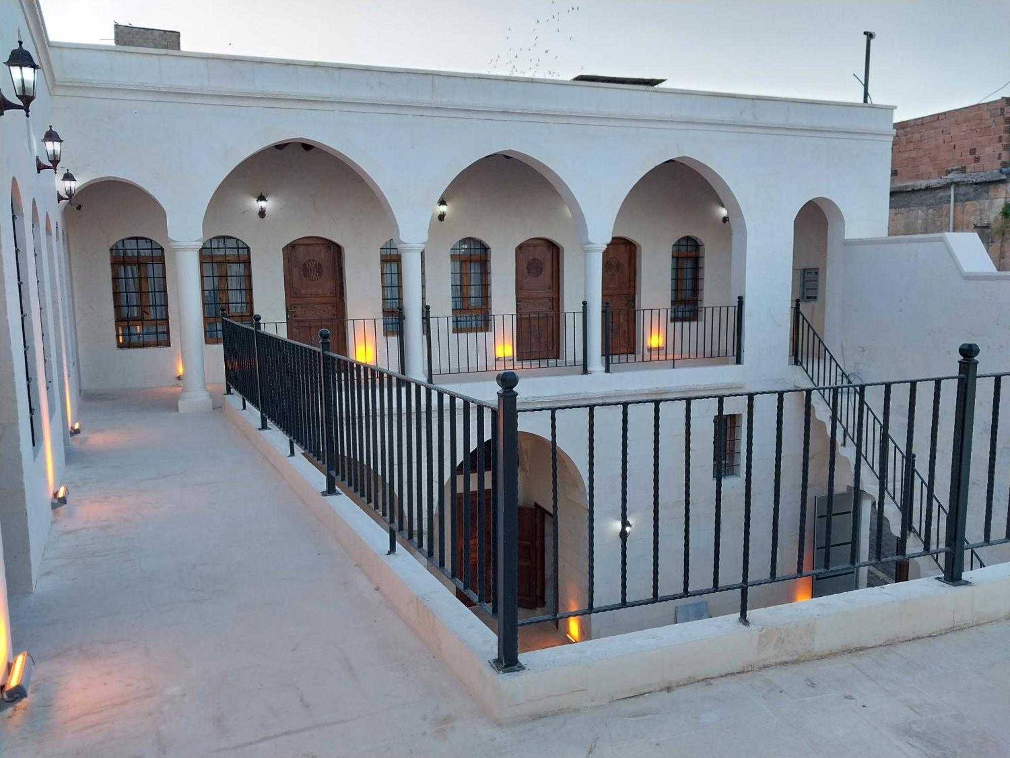 Orpheus Otel-Konak Sanlıurfa Esterno foto
